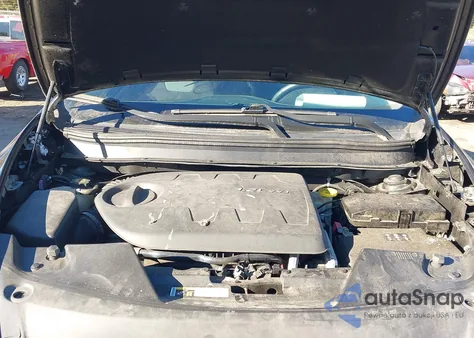 2014 Jeep Cherokee Latitude z USA, uszkodzony, nr VIN 1C4PJMCS8EW243995